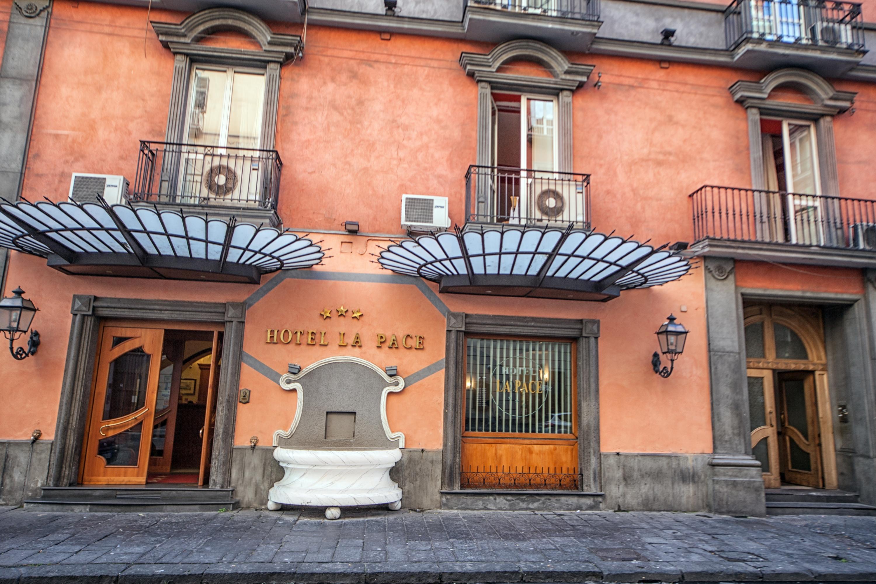 Hotel La Pace Napoli Exterior foto