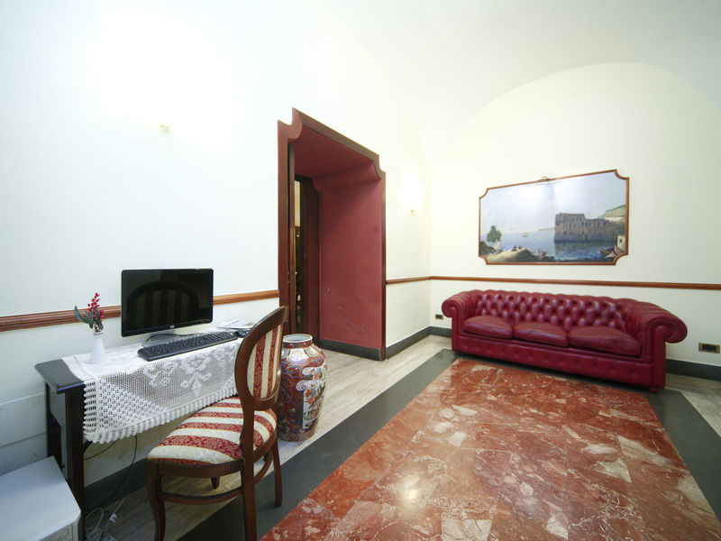 Hotel La Pace Napoli Exterior foto